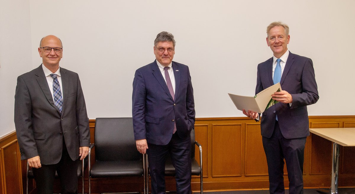 Traupe Umweltexperte Dr. Traupe wird Honorarprofessor