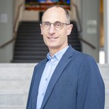 Nebenberuflicher Vizepräsident für Internationales und Chancengleichheit