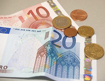 Euro-Banknoten und -Münzen