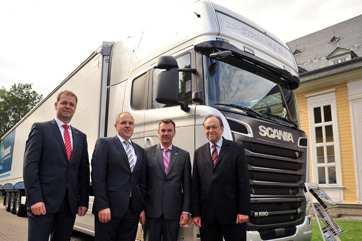 Der Lkw von berücksichtigt viele Facetten der Nutzung